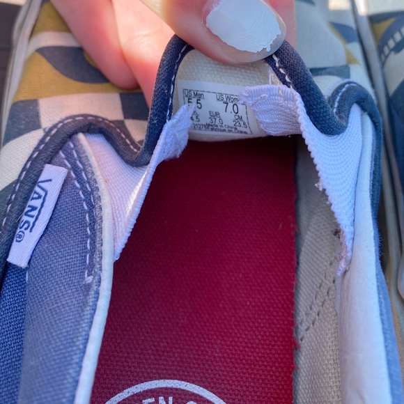 *SOLD* EXTREMELY RARE VANS - Picture 6 of 6